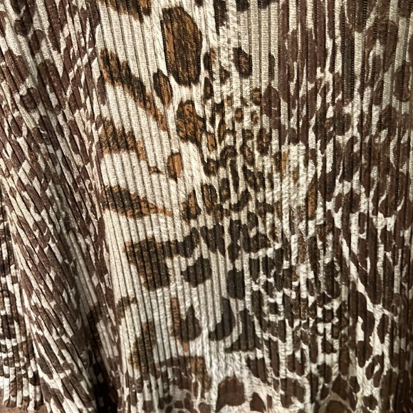 Alberto Makali Leopard pleated Cardigan - Picture 6 of 10